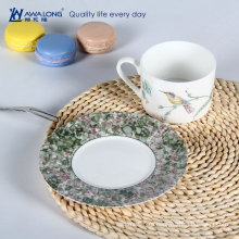 Индивидуальный дизайн Многоразовые чашки для кофе, сделанные Fine Bone China Porcelain